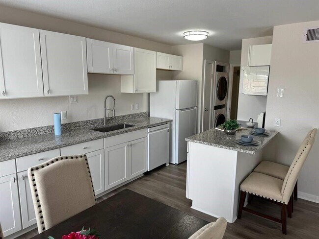 Building Photo - 12660 Ashford Point Dr