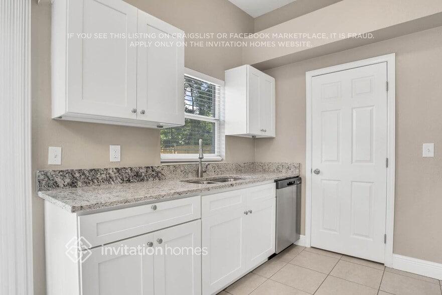 Building Photo - 6214 Melbourne Ave.