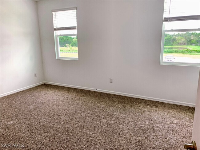 Building Photo - 11524 Woodleaf Dr