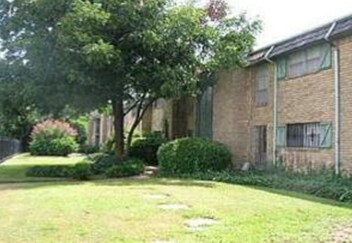 Building Photo - The Castillian Apartments