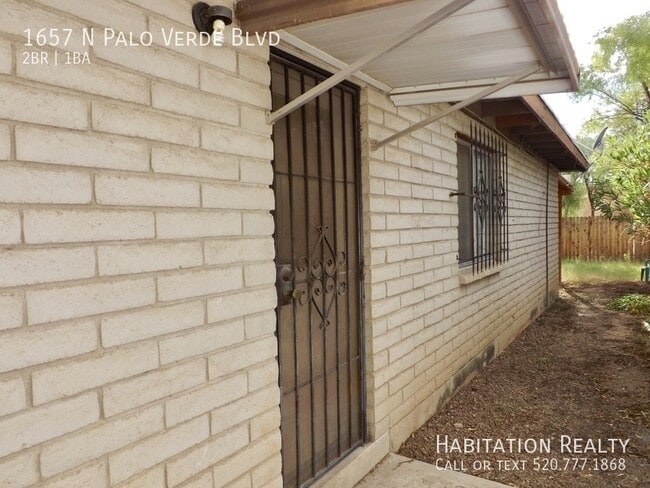 Building Photo - 1657 N Palo Verde Blvd