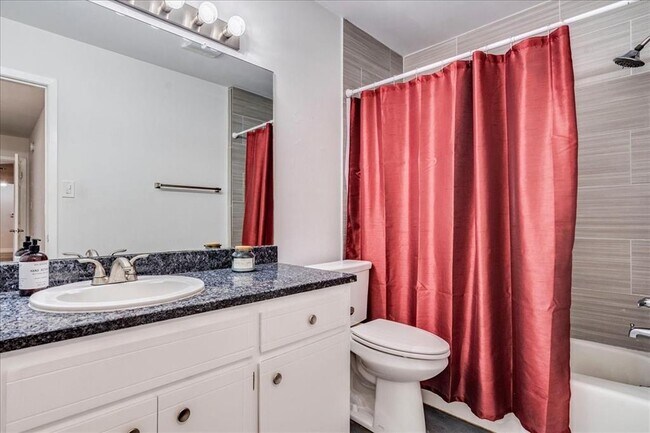 Building Photo - 8518 Fathom Cir