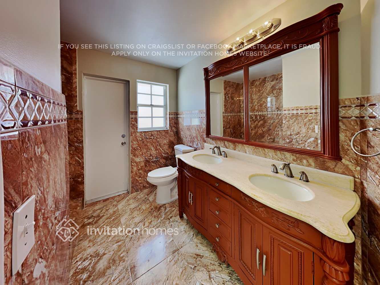 Building Photo - 4711 SW 142nd Ct