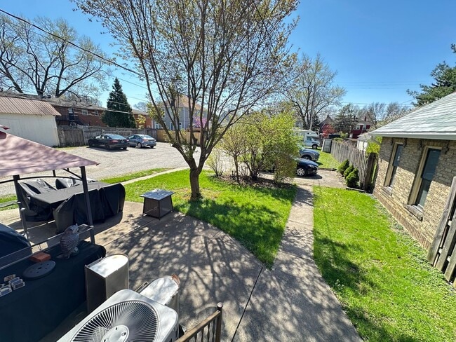 Building Photo - Thurman Ave 273-275 WAG