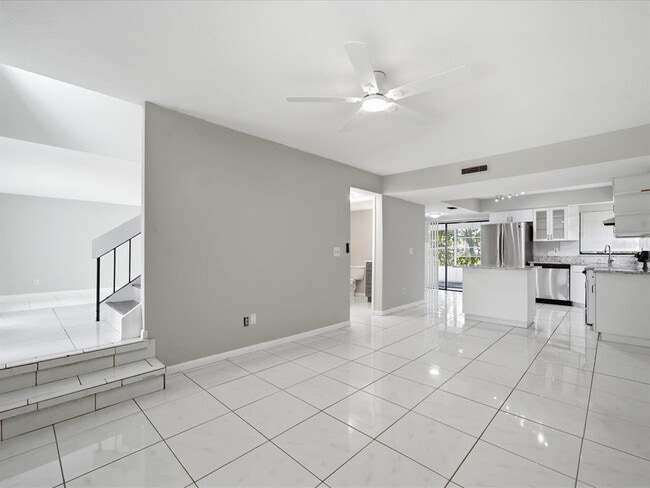 Building Photo - 11314 Laurel Crest Ln