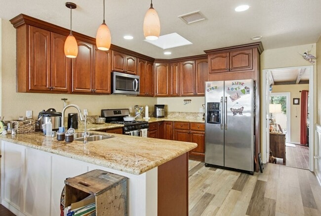 Building Photo - Beautifully Maintained Single-Level Home in La Mesa — 3 Bed / 2 Bath | 1,627 Sq Ft