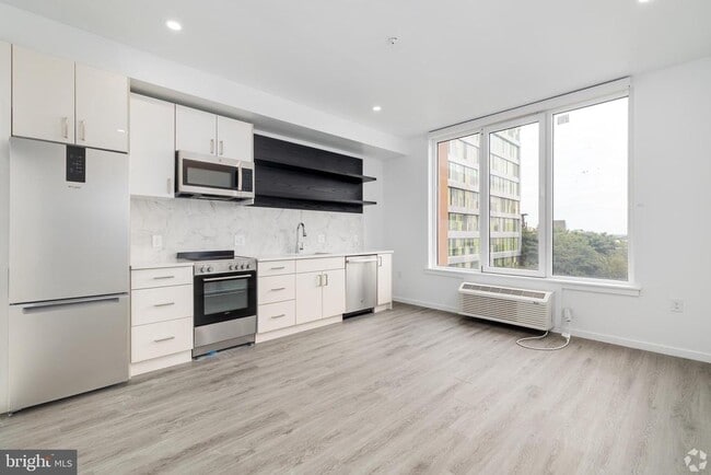 Building Photo - 1201 Vine St