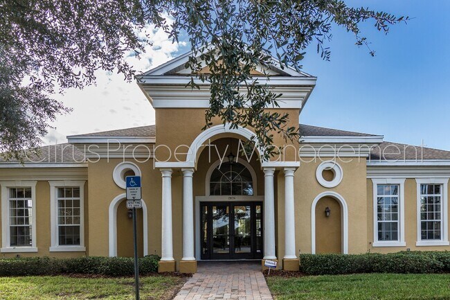 Building Photo - Daniels Landing 2/2.5 Townhome available now!