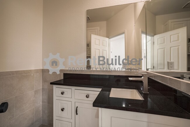 Building Photo - CALL US TODAY AT (505) 892-4400 TO SCHEDUL...