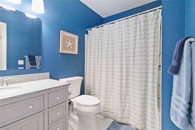Building Photo - 1005 Villagio Cir