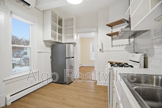 Building Photo - 308 E 39th St