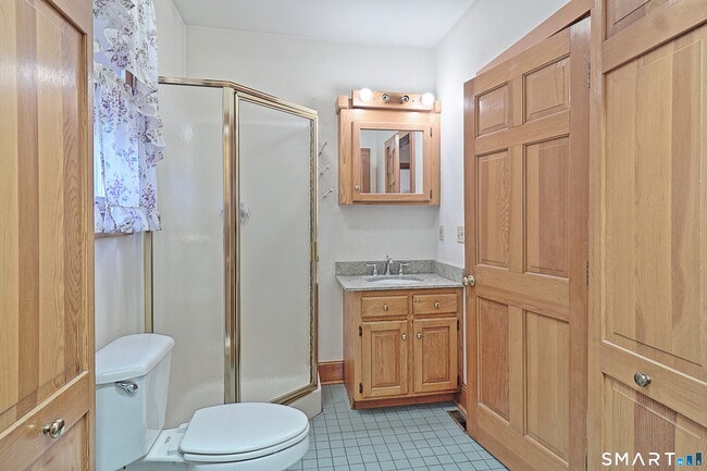 Building Photo - 1129 N Colony Rd