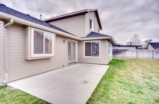 Building Photo - Terrific Home In Amazing Neighborhood!
