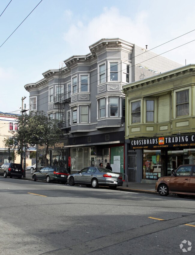 Building Photo - 609 ASHBURY Apartments