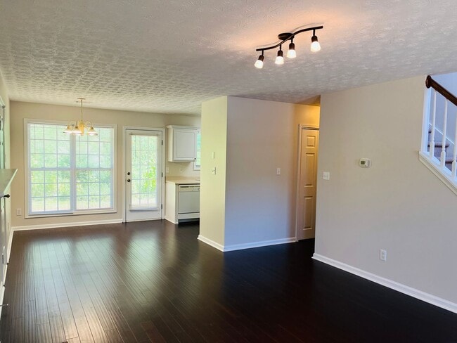 Building Photo - Beautiful 3 bedroom, 2 bathroom home located in Grantville! Must see!