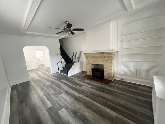 Building Photo - Amazing new Reno house