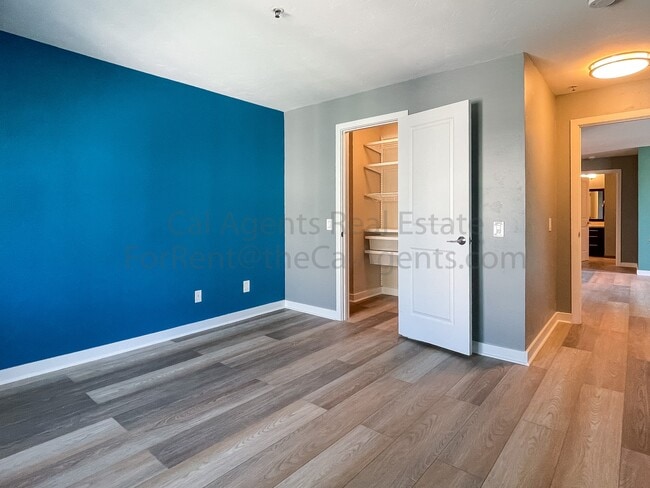 Building Photo - 6400 Christie Ave