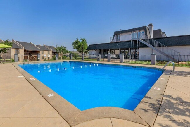 Building Photo - * $300 Off April and May Rent * Beautiful 1 bedroom apartment *