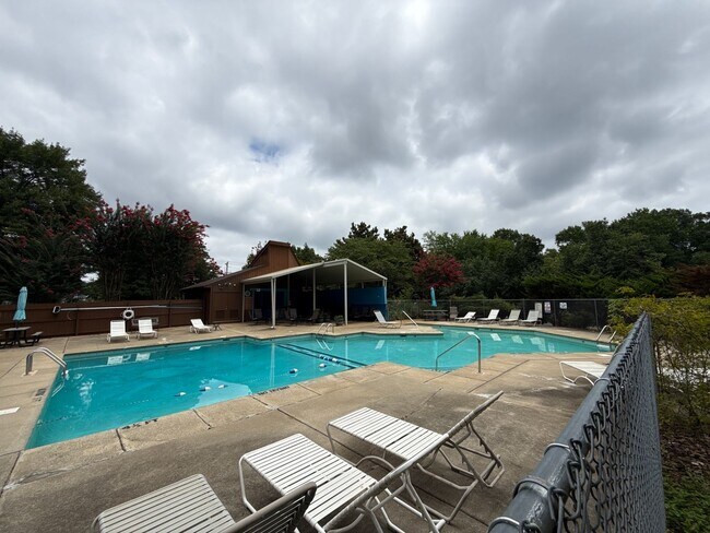Building Photo - 7201 Winery Ln