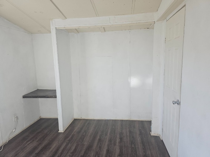 Building Photo - 1801 S Business 45