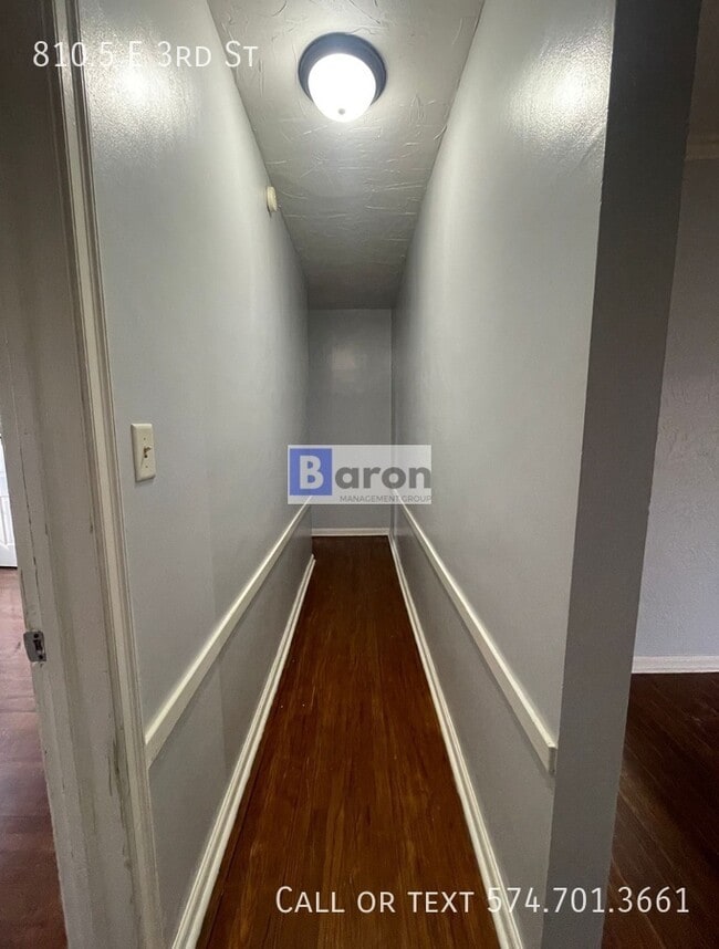 Building Photo - 810.5 E 3rd St