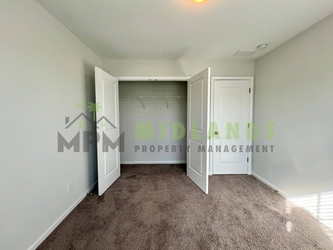 Building Photo - 931 Tuxford Trl