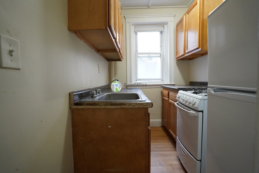 Building Photo - 1179 Boylston St