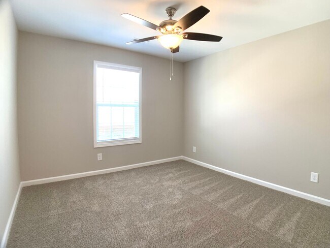 Building Photo - 448 Ayden Ln