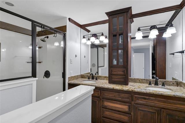 Building Photo - 3816 Collinwood Ave