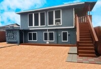 Building Photo - 150 Bank St