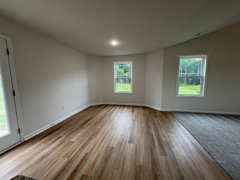 Building Photo - 45 New Bethel Ct