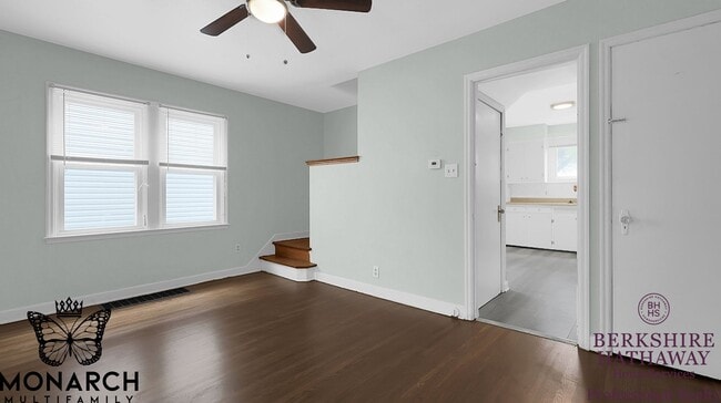 Building Photo - 223-227 S Warren