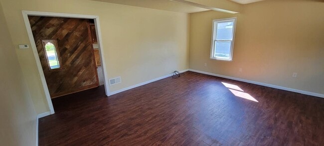 Building Photo - 3 Bed 1 Bath Single Family Home in Rhinelander