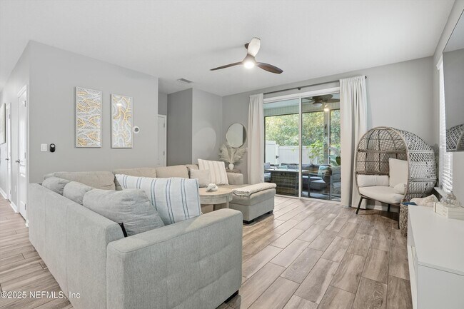 Building Photo - 11520 Dunforth Cove Dr