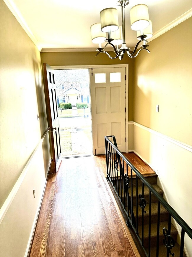 Building Photo - 2948a Candlelight Way