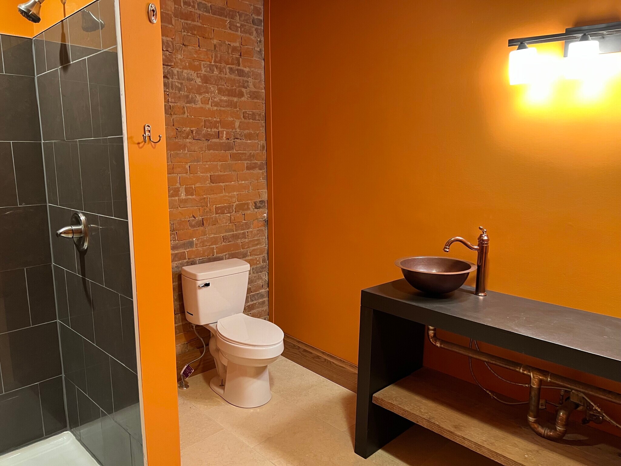 Building Photo - 1609 Winchester Ave