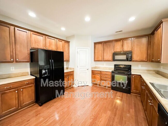 Building Photo - 711 Keystone Park Dr