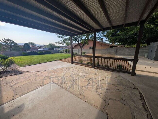 Building Photo - 4800 Choctaw Trail NW