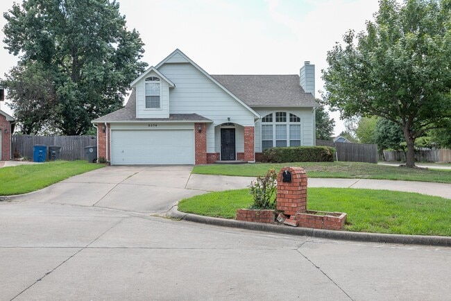 Building Photo - Gorgeous 4 Bedroom Remodel, Union Schools!