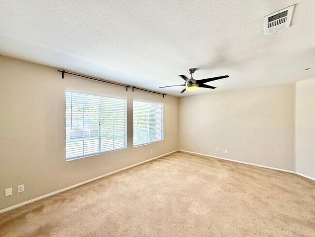 Building Photo - Spacious Rancho Highlands Home | 3 Bed + Den + Bonus Room & 3-Car Garage