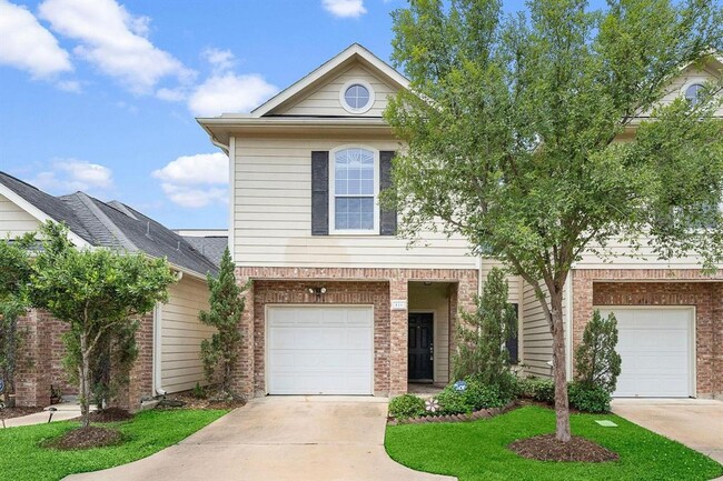 Primary Photo - 816 Sterling Creek Cir