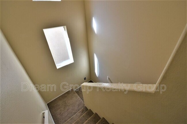 Building Photo - 10584 W Moultrie Ave