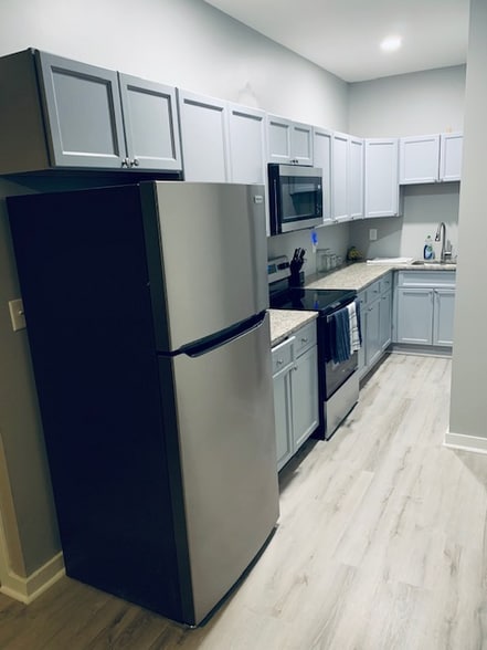 Primary Photo - 3109 6th Ave