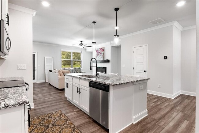 Building Photo - 4635 Cypress Pk Dr