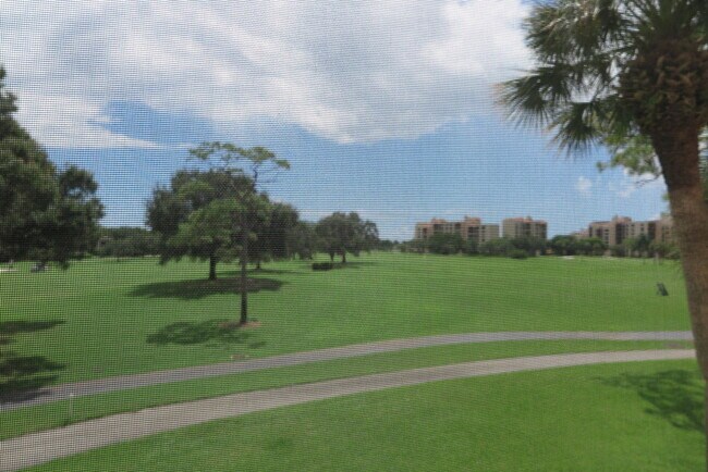 Building Photo - 7460 La Paz Blvd