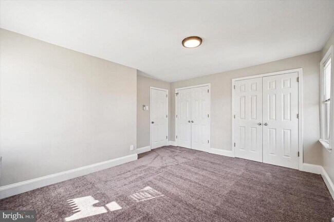 Building Photo - 305 Printz Ave