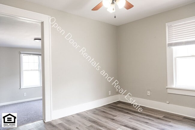 Building Photo - 3718 S Wayne Ave