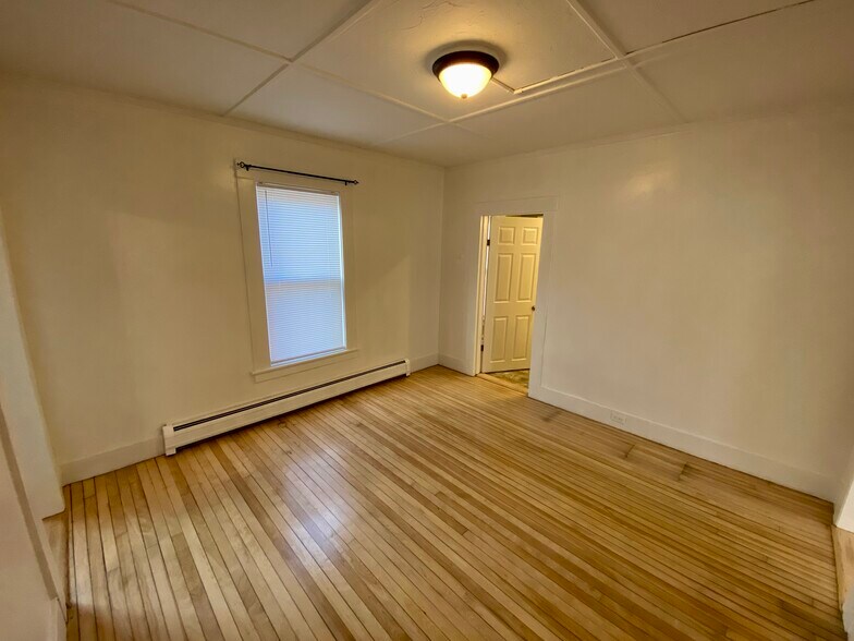 Building Photo - 115 Rumford St