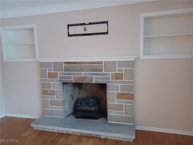 Building Photo - 55 Village Blvd