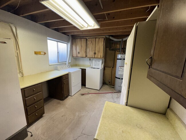 Building Photo - 267 S 300 E